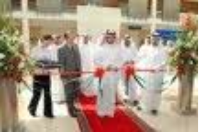 حمدان بن راشد ومكتوم بن محمد والشيوخ يحضرون زفاف إبراهيم بن حميد المعلا
