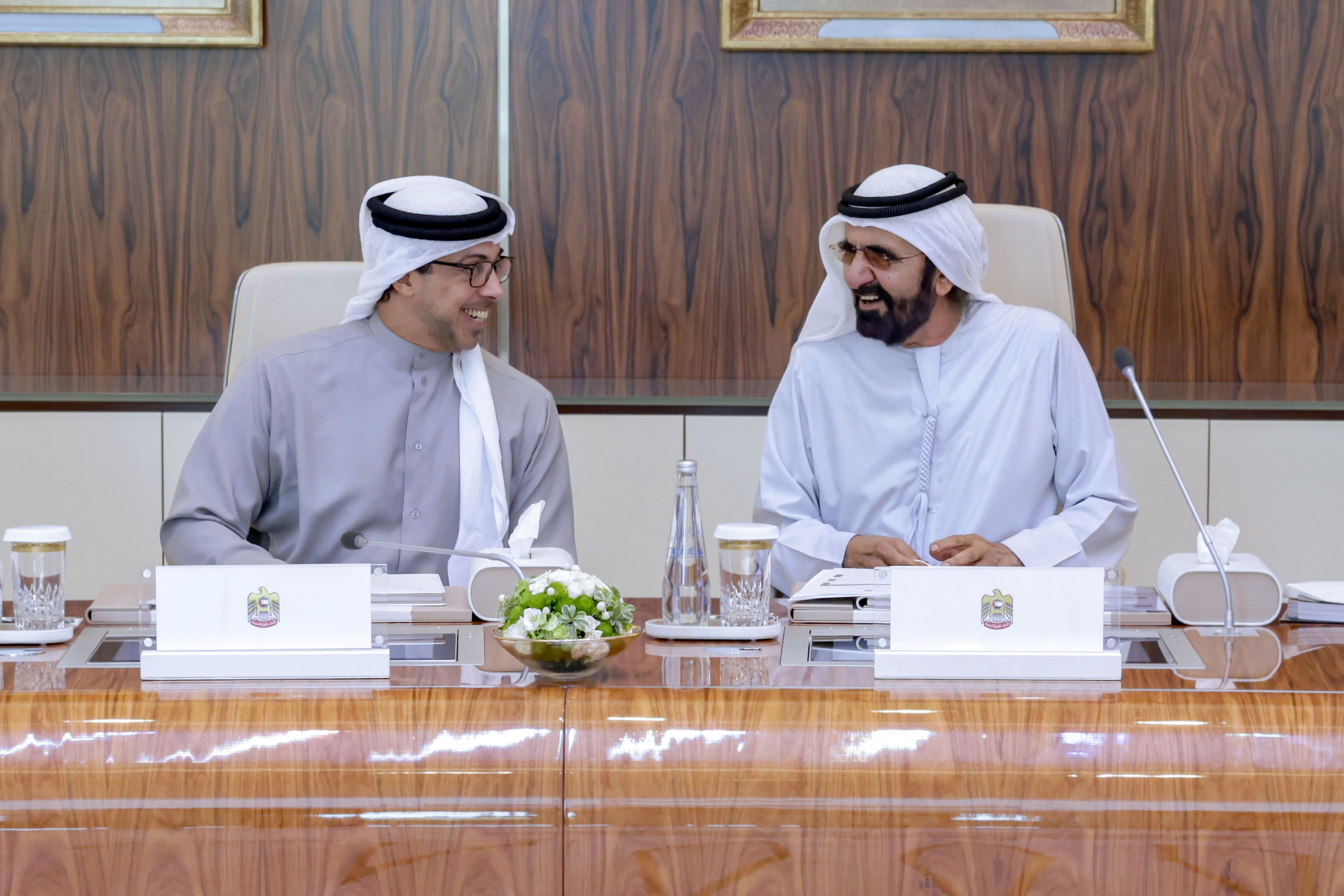 محمد بن راشد : إصدار 11 قانوناً اتحادياً جديداً لترسيخ البيئة التشريعية الأفضل في الإمارات وتعزيز الاستقرار الاجتماعي والنمو الاقتصادي وجودة الحياة الأفضل للجميع