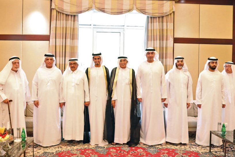 حمدان بن راشد يحضر أفراح الغرير