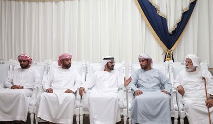 محمد بن راشد يستقبل جموع المهنئين بعيد الفطر السعيد  