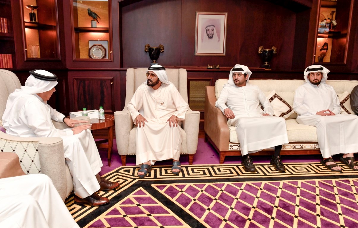 Mohammed bin Rashid receives GCC Chief