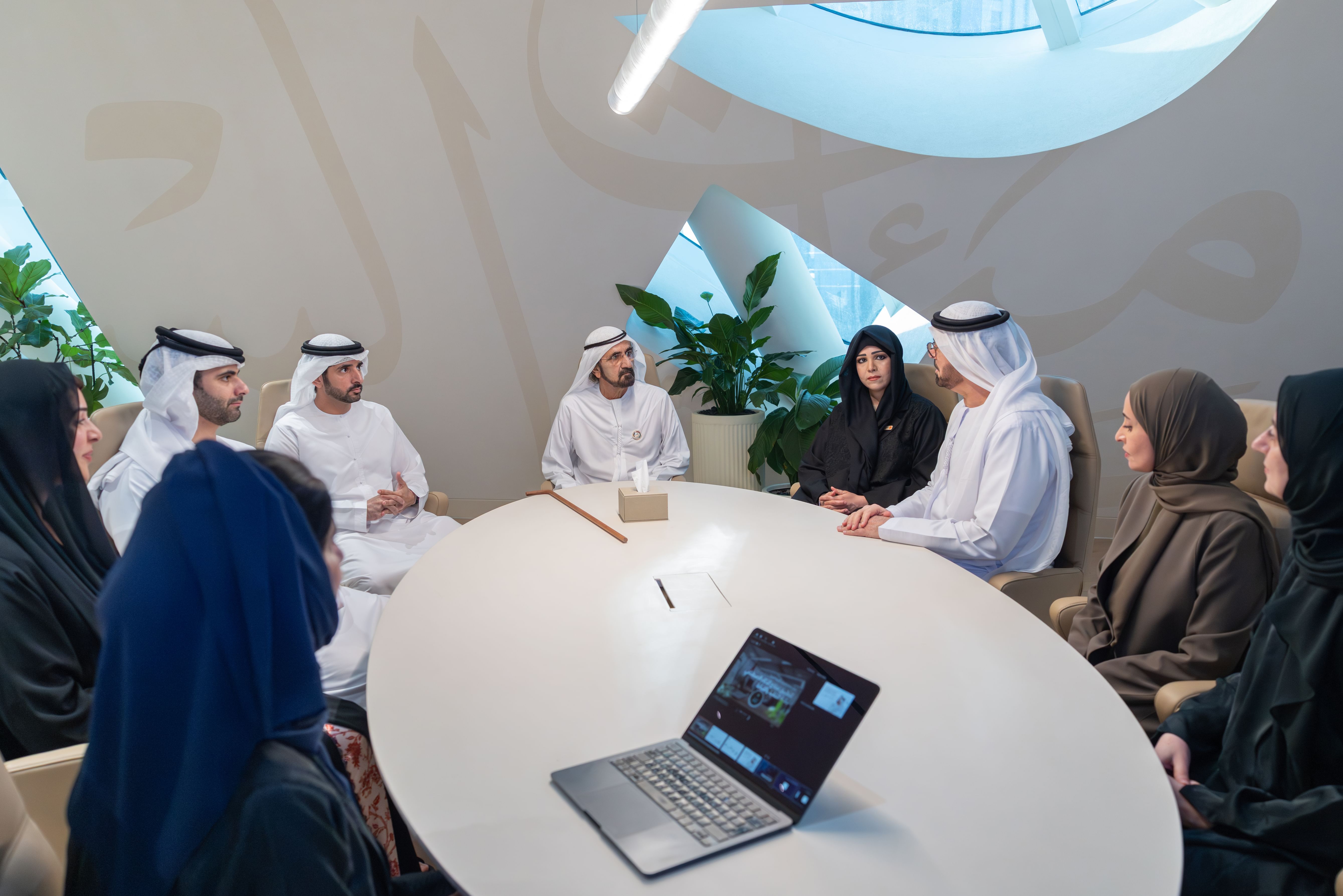 Mohammed bin Rashid reviews progress of project to deploy Agentic AI across 50% of government sectors within 2 years
