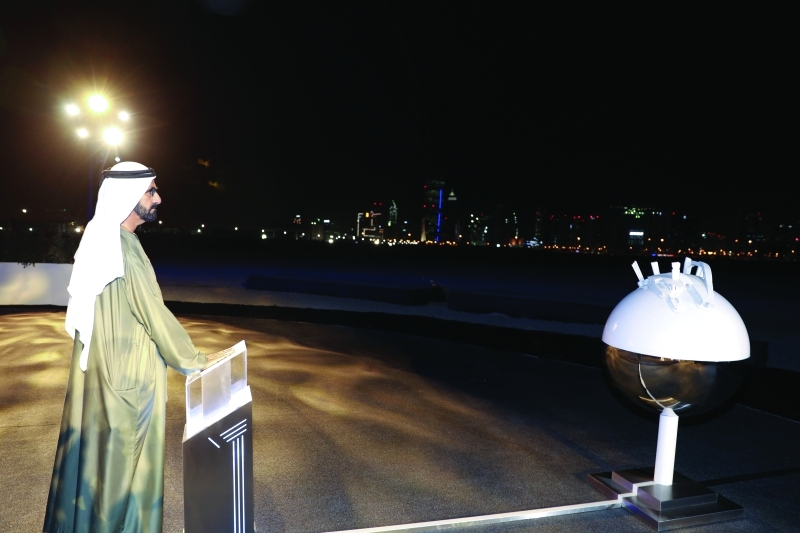 محمد بن راشد يضع حجر الأساس لمشروع "ميدان ون مول" في دبي