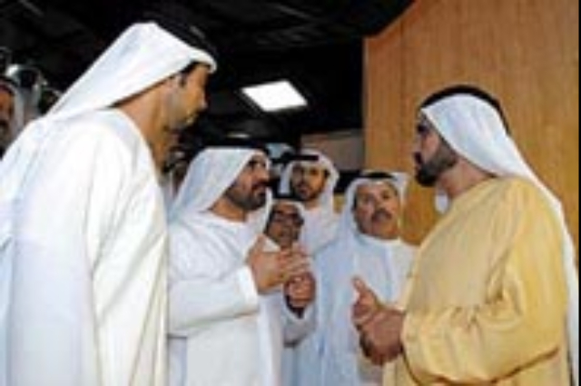 حمدان بن راشد يستقبل سفيـر المملكة المتحدة
