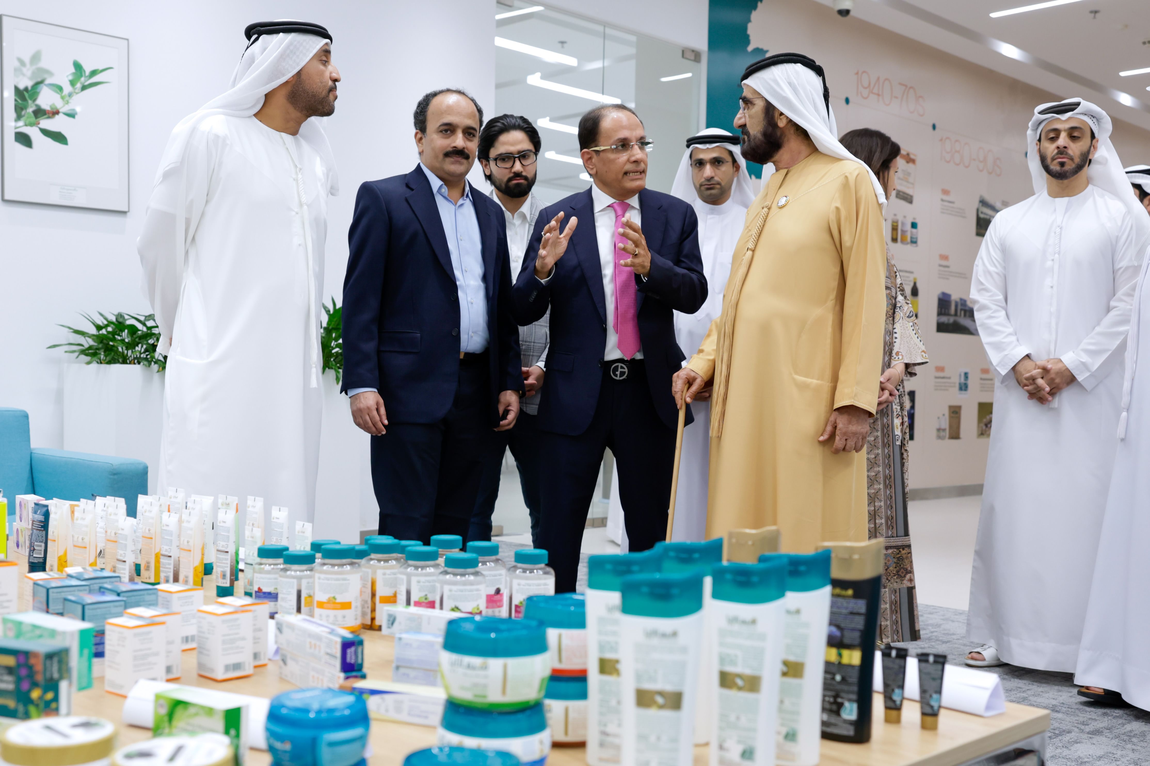 محمد بن راشد: البحث والتطوير قطاع حيوي تحيطه الإمارات بكل العناية والاهتمام كركيزة للتنمية المستدامة وتشكيل ملامح المستقبل