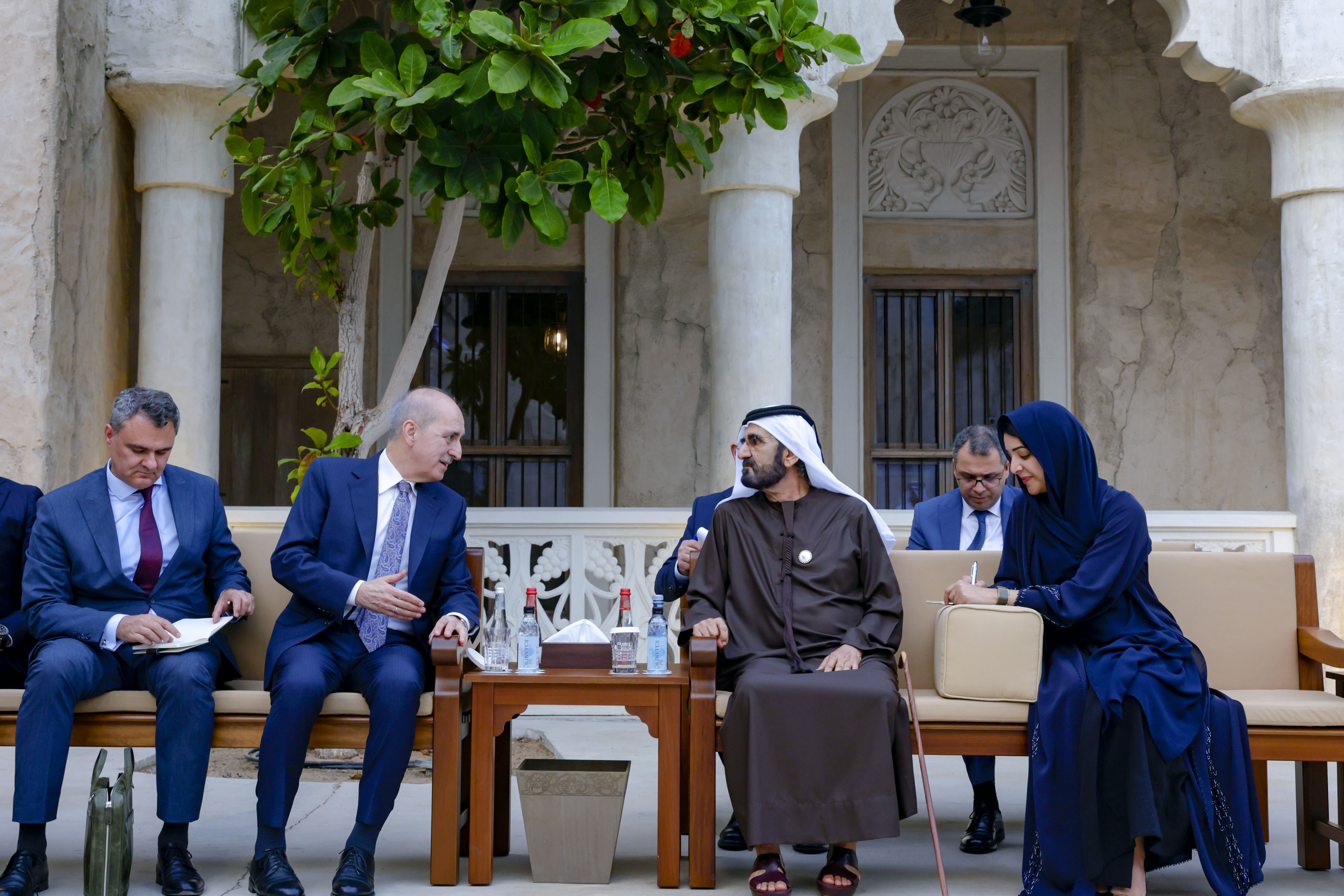 محمد بن راشد يستقبل رئيس مجلس الأمة التركي ويلتقي جمعاً من أعيان البلاد ورؤساء ومديري الدوائر