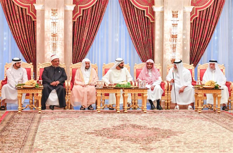 محمد بن راشد يستقبل أصحاب الفضيلة العلماء والوعاظ