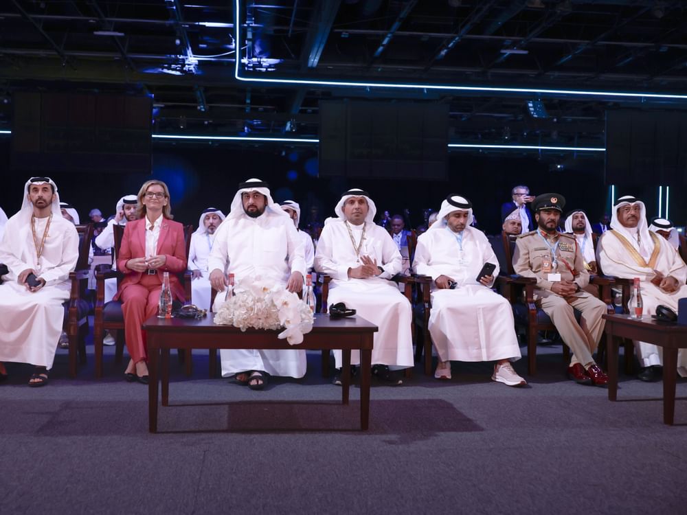 أحمد بن محمد يشهد افتتاح المؤتمر العالمي للاتصالات الراديوية WRC23