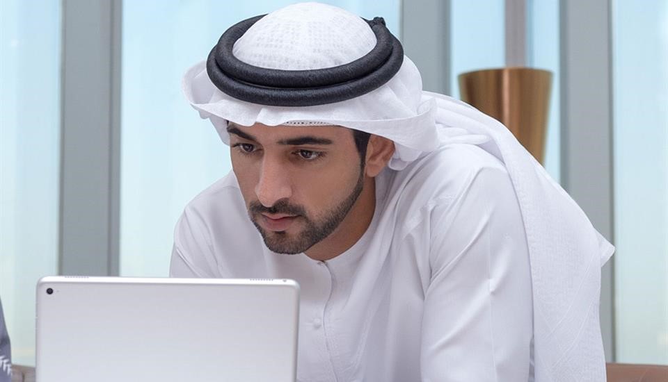 حمدان بن محمد يطلق حملة "مدينتك تناديك" للتطوع