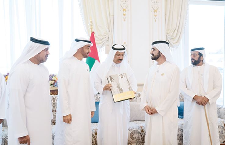 Mohammed bin Rashid and Mohamed bin Zayed receive copy of “Umm Kulthum in Abu Dhabi” book 
