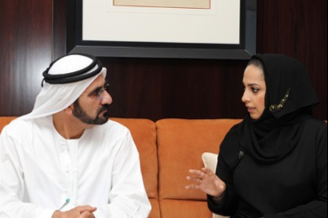 محمد بن راشد يعزي في وفاة سالم بن حم العامري