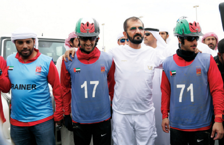محمد بن راشد يزور مؤسسات صحية في الشارقة ويأمر بـتطوير مستشفى القاسمي 