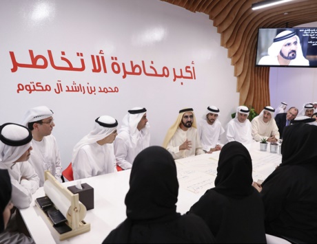 محمد بن راشد يفتتح أول مسرعات حكومية في العالم