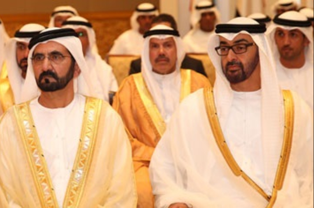 محمد بن راشد يحضر مأدبة  مواطن في المرموم