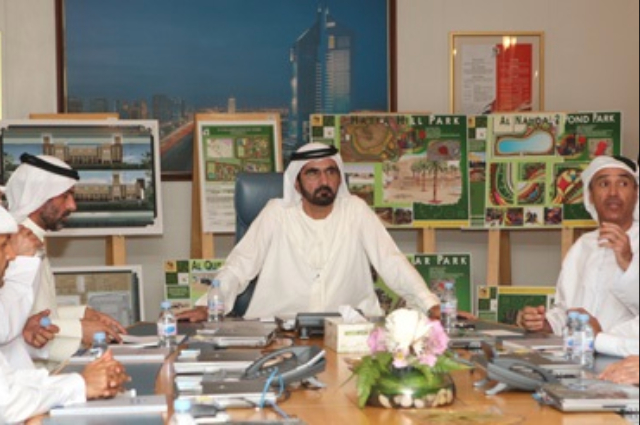 محمد بن راشد يتفقد الإدارة العامة للإقامة وشؤون الأجانب