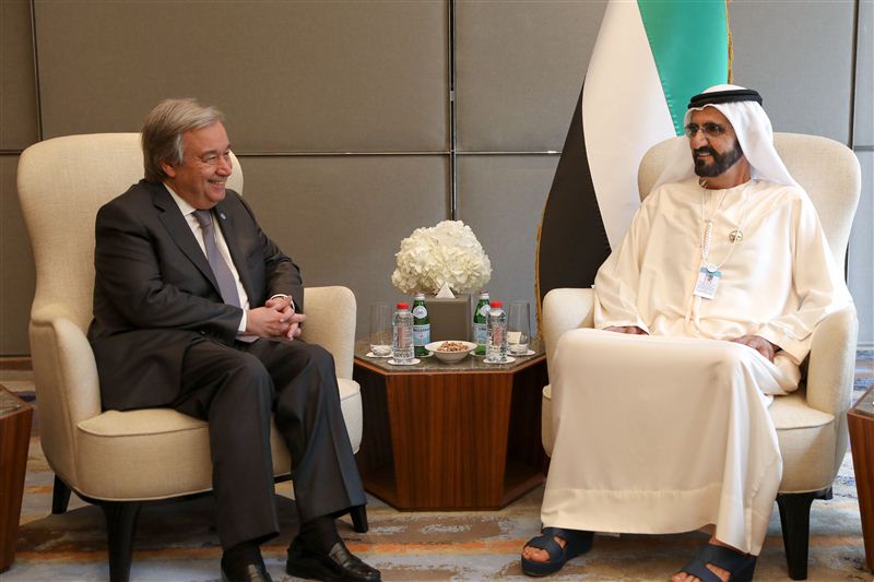 محمد بن راشد يستقبل أمين عام الامم المتحدة على هامش "القمة الحكومية"