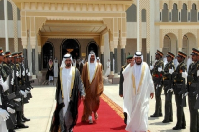 محمد بن راشد ومحمد بن زايد يحضران مأدبة افطار اقامها نهيان بن مبارك