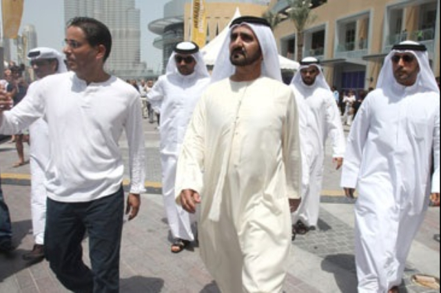 محمد بن راشد يستقبل شخصية العام الإسلامية 