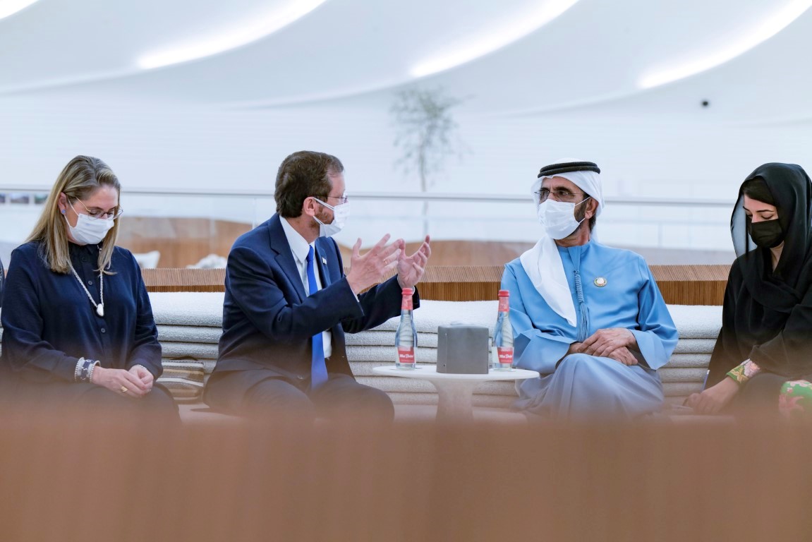 محمد بن راشد يستقبل رئيس إسرائيل في إكسبو 2020 دبي